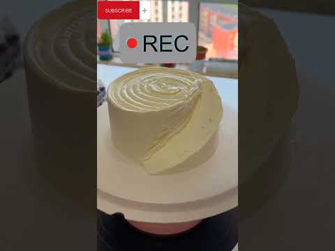#how make car on the road on Cake #viral #ytshorts #birthday #cake #viralvideo #how #skillsreaction