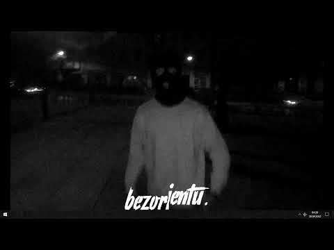 Wojtas, Czechu, Berto, Młody Stuart - bit o buszku (prod by. Vintageman)