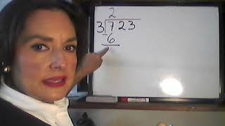 Divisiones con tres cifras en el dividendo 3°