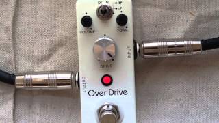 Video thumbnail for Eno TC-16 Overdrive on bass by northtownsound