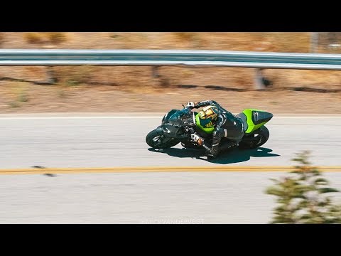 Kawasaki Riders take over Mulholland! (Compilation)