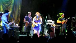 Colbie Caillat and Justin Young- Tied Down live at House of Blues