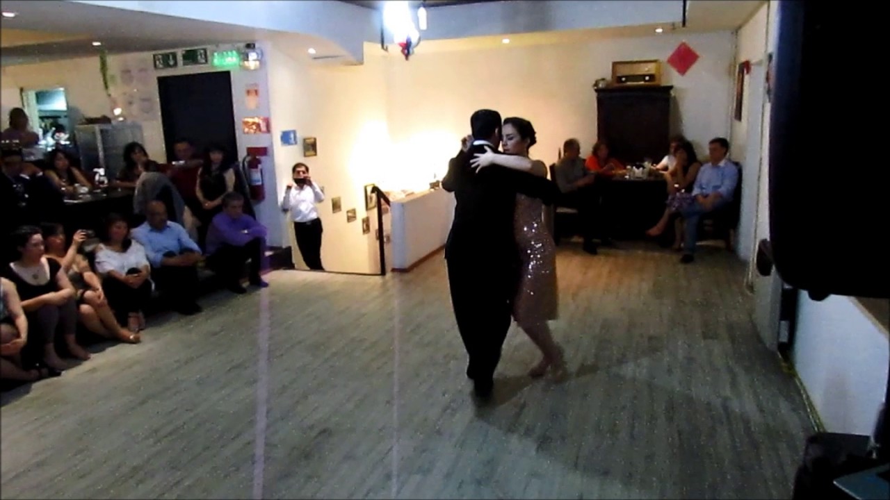 BELÉN MARTÍNEZ Y NICOLÁS CAVIERES - VALS Y TANGO