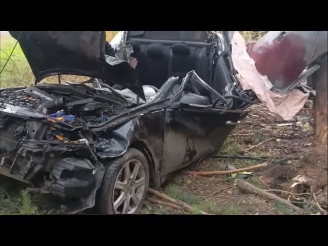 За сутки в Иркутской области из-за превышения скорости погибли трое молодых людей