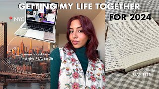 LIVING ALONE IN NYC DIARIES // new year reset, vision boarding, grocery haul + workouts