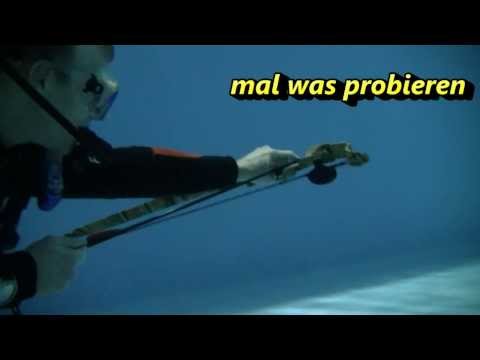 Bogenschiessen unter Wasser