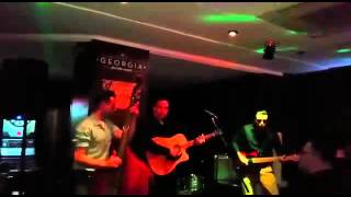 The Ragtones. Luther played the boogie woogie.