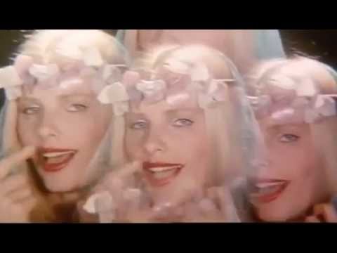 download lagu mp3 mp4 Imagenes Cicciolina, download lagu Imagenes Cicciolina gratis, unduh video klip Imagenes Cicciolina