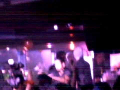 Michael Canitrot So Happy in Paris- Queen 17.12.2010.mp4