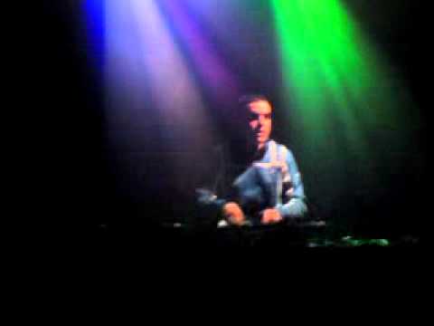 Andy Raeside playing at Inside Out @ the Arches Glasgow 27/11/10