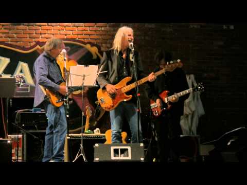 Dreamcatchers - Wasn't Born to Follow