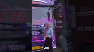 Download lagu STORY WA BUS SJM TRANS 'RATU MAHER' VIRAL TERBARU!! mp3