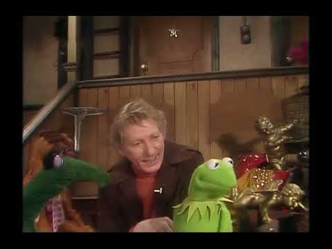 The Muppet Show - 316: Danny Kaye - Backstage #3 (1979)
