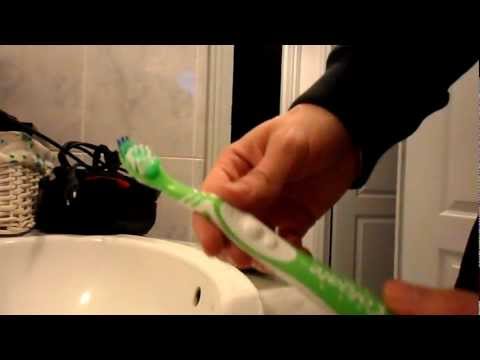 comment ouvrir une brosse a dent oral b