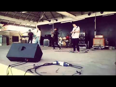 Yellow cover - School Of Rock - BMF 9 - Smk Kinarut - 6teens band