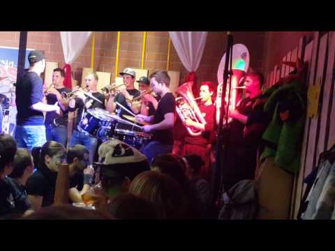 Ämmegolser Äbnet (Zähnermusig) - Paris (Florian Ast)