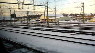 preview picture of video '[SJ] X2 fast train nr. 433 from Stockholm C. to Göteborg C. passing Hallsberg station.'