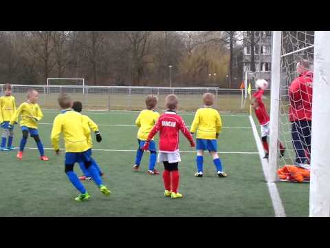 Video 21 maart 2015 GOUDA F4 - Floreant F3  10-2