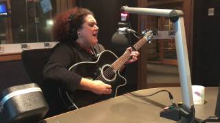Casey Donovan performs her new single &#39;Lonely&#39; for Denis Walter