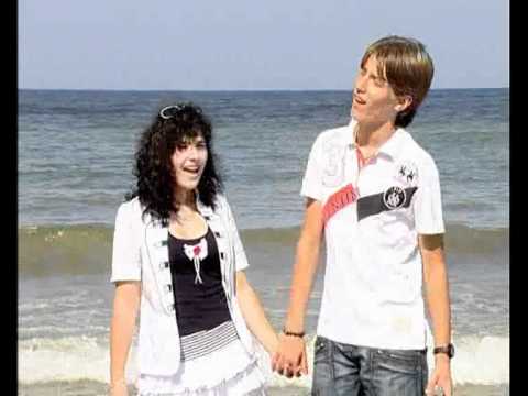 Laura Mihalea Grigorescu si Andrei Liviu Stoian - Amandoi pe-un tarm