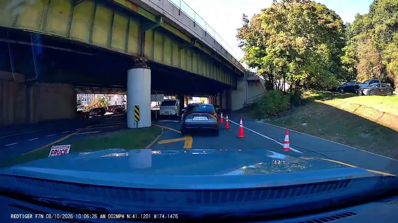 Confusing Construction Cones Leads Drivers Astray || ViralHog