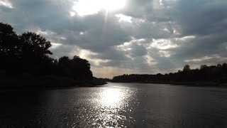 preview picture of video 'На теплоходе по Западной Двине в Витебске (Cruise on the Western Dvina in Vitebsk)'