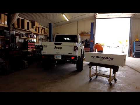 Magnaflow Rock Crawler exhaust on my JTR