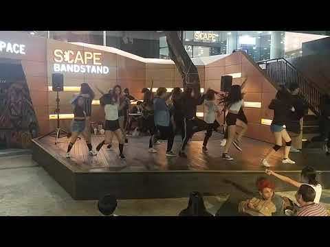 KPOP Dance Off Vol 116: Chungha - Snapping