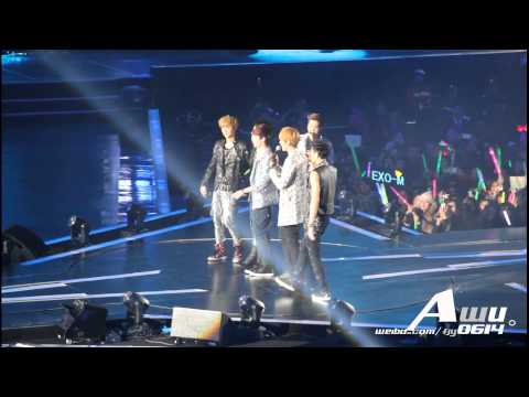 [Fancam-HD]121231 JSTV Countdown Concert - EXO-M Talking
