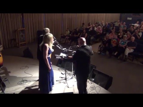 Peter Paul And Mary Alive "Live" Puff The Magic Dragon
