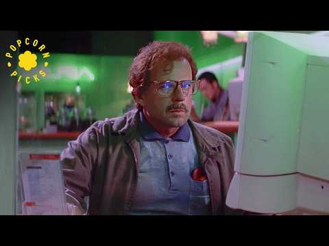 Bruce Willis vs. Hijackers | The Jackal
