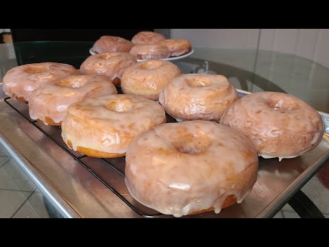 How to make Homemade Vanilla Glazed Doughnuts
