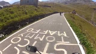 preview picture of video 'Alpy Moto-Trip 2012 - Zjazd z Passo dell Stelvio'