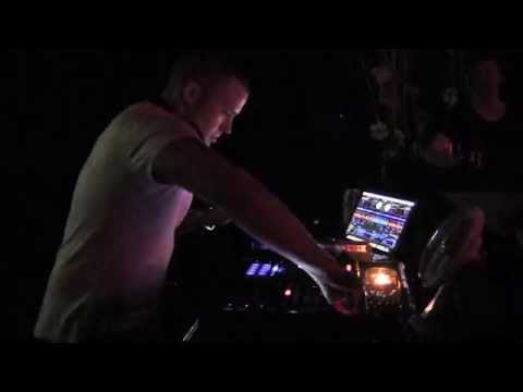 klubb:KlikkiVinkel feat. Nils Noa 04.04.15 @ HH-Arena