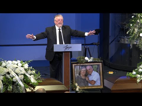 February 22 , 2022 Memorial  Service : Familia Muresan - Teodor si Maria