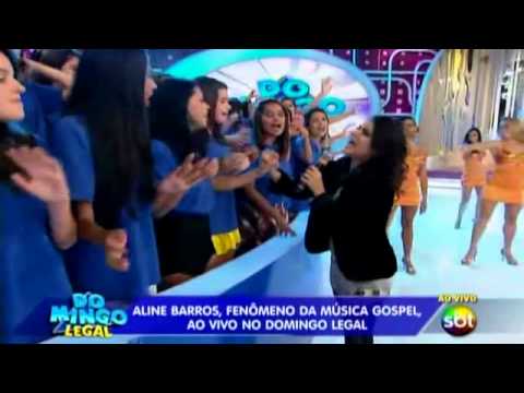 Aline Barros canta Ressucita-me no Domingo Legal
