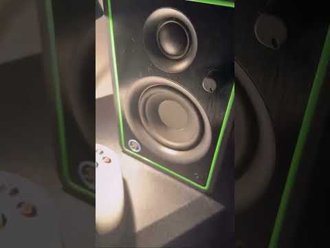 ویدیوی مشکل VCF در Juno 106