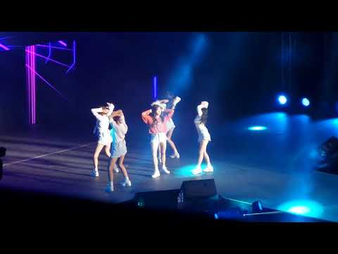 180818 AOA Mini Skirt #KWAVE3MusicFestival