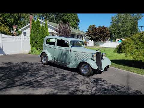 1933 Ford 2dr Sedan For Sale~ALL Steel~Dressed 350~T/350~New Paint~Drive this Car Anywhere!