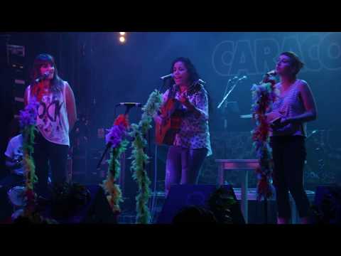 María Ruiz - Tu nombre (con Rozalén & Cristina Indira, directo Sala Caracol)