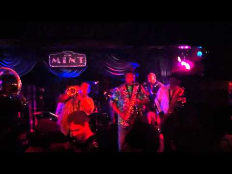 Dirty Dozen Brass Band - Cissy Strut (clip)