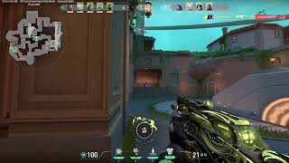 Spotlight Clip