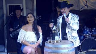 Ayer Bajé De La Sierra Lyrics English Translation