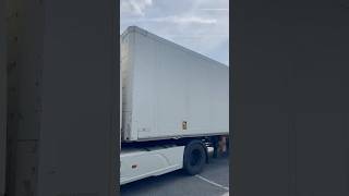 Schmitz Cargobull SAF AXLES, DISC BRAKES, VERY GOOD TIRES closed box semi-trailer for sale - Image 4 | Autoline BW Schmitz Cargobull SAF AXLES, DISC BRAKES, VERY GOOD TIRES closed box semi-trailer | Image 4 - Autoline