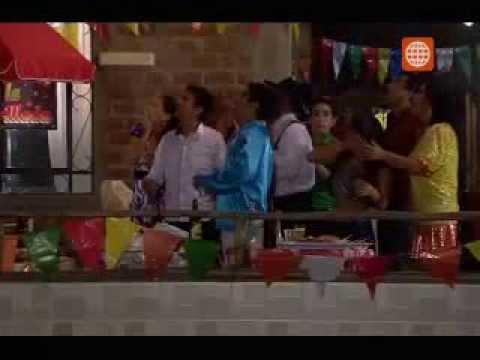 AL FONDO HAY SITIO la borrachera de manolo