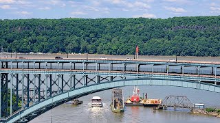 LIVE CAM Amtrak Train🚆Hudson River View with City Sounds