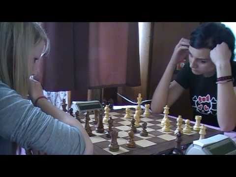 4.1.4. Nemečkayová Monika -  Pavelková Michaela 1/2 - 1/2