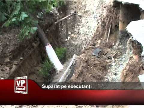Supărat pe executanţi