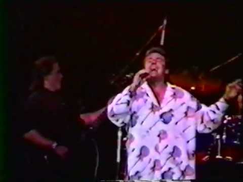 Davy Jones - Girl - Monkees Live 1996
