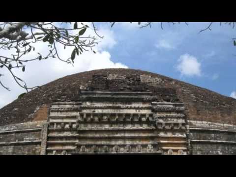 "Sada Sonduru Amba Sewane" Song By Nanda Malani